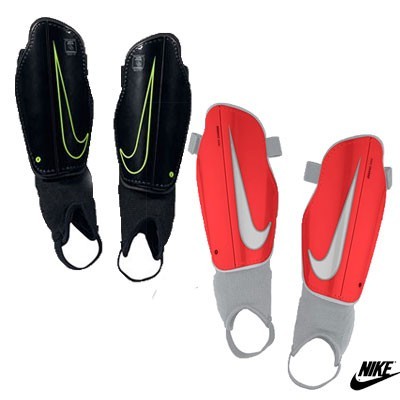 Nike Scheenbeschermers SP2079-010-671 JR Charge